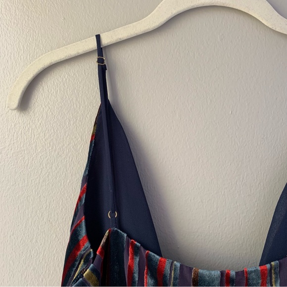 HOUSE OF HARLOW 1960 x REVOLVE Lauren Bodysuit in Velvet Stripes - Picture 3 of 8